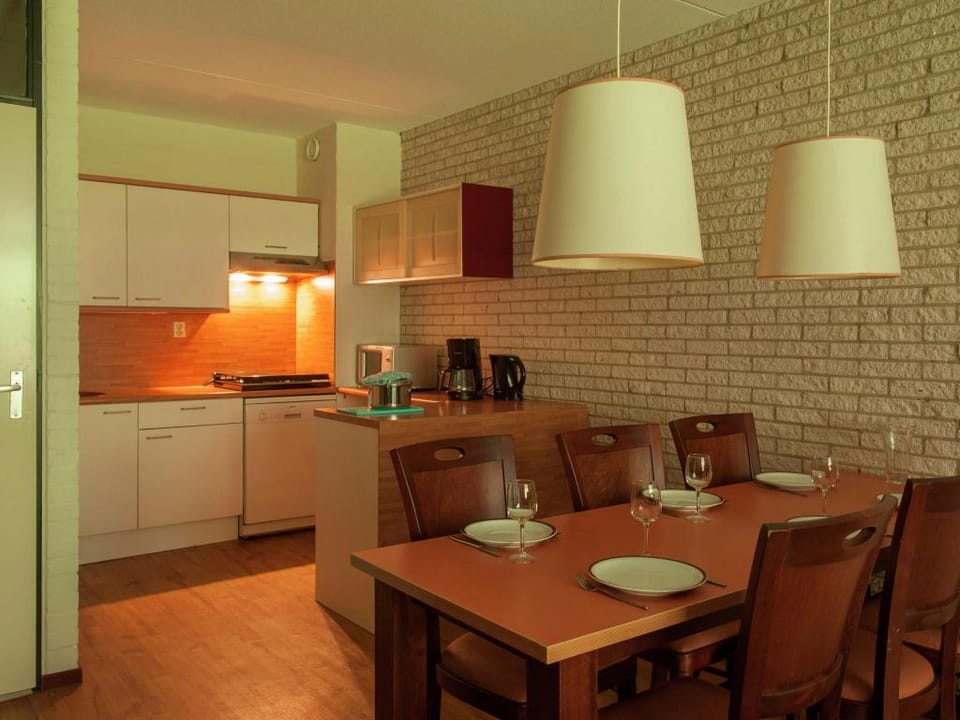 Luxe Glamping Getaway Apartment in Bruinisse
