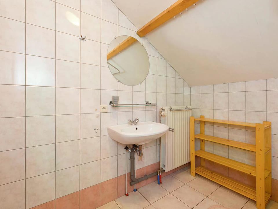 Renovated farmhouse from 1832 with beautiful view of winter sports area Vacation rental in Vielsalm