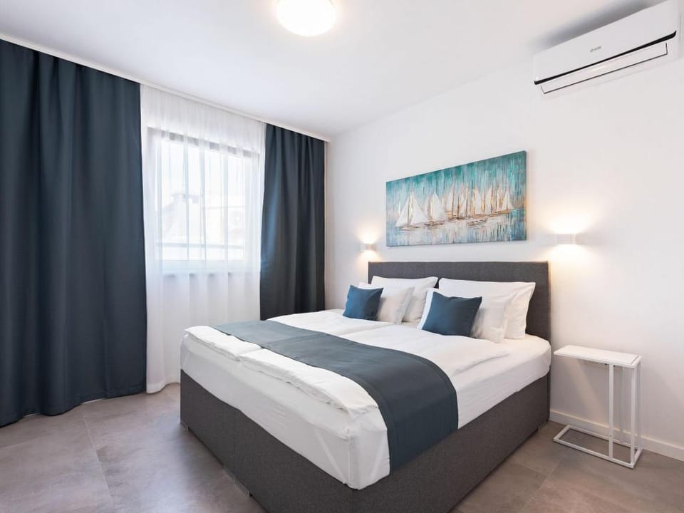 Retreat by the French Coast for Comfort  Fun Vacation rental in Zadar County