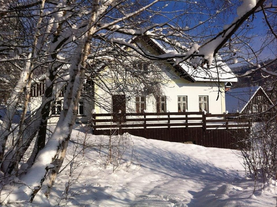 Spacious holiday home in Zlata Olesnice Vacation rental in Lower Silesian Voivodeship