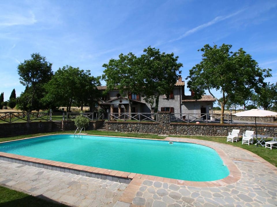 Stunning farm in Lazio w/  Vacation rental in Umbria