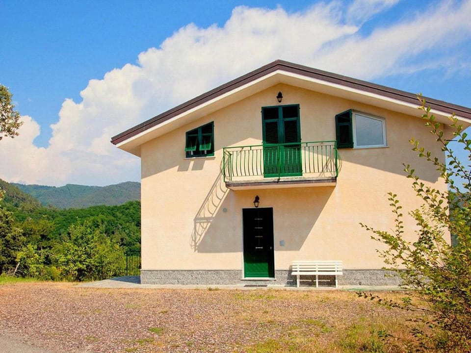 Holiday Home in Sesta Godano near Lake Vacation rental in Liguria