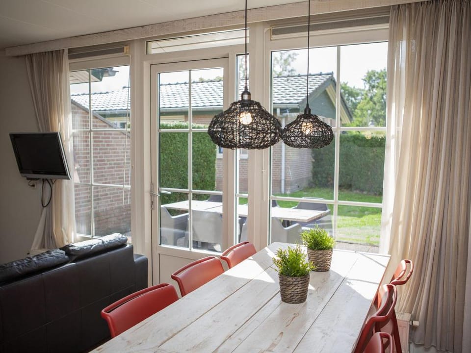 Bungalow in Netherlands with Garden  Terrace Vacation rental in Gelderland, Netherlands