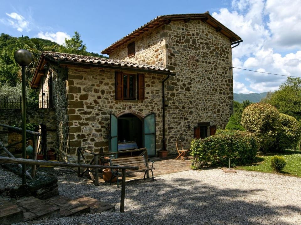 Mansion in Lisciano Niccone near Lake Trasimeno Vacation rental in Umbria