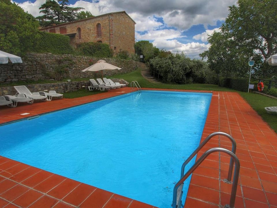 Holiday Home in Pergine Valdarno with Pool Vacation rental in Tuscany