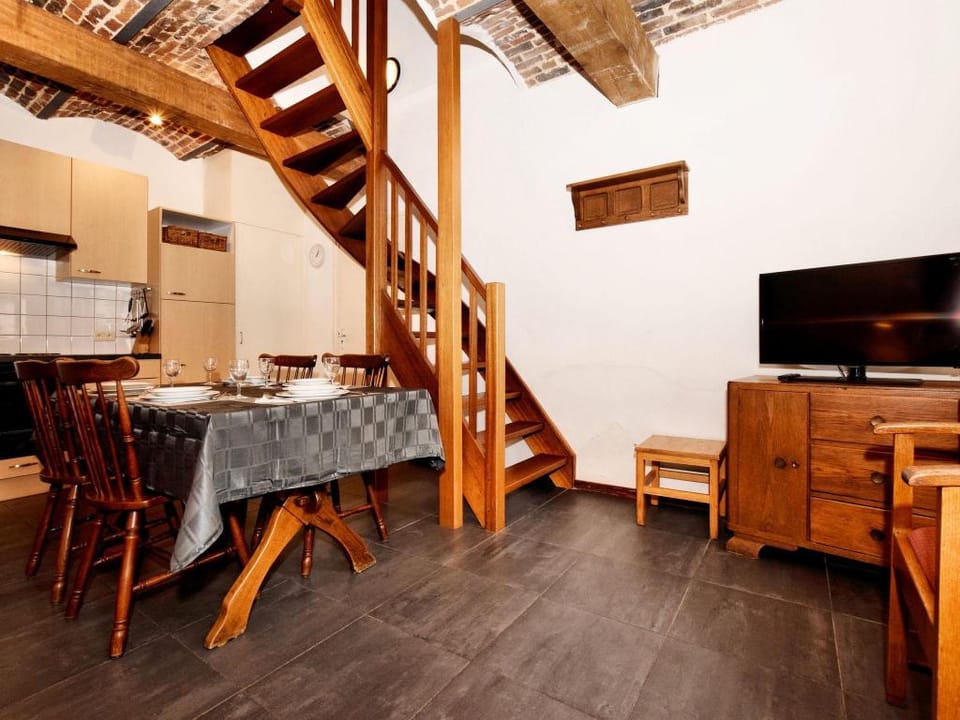 Nice apartments in a monumental square farm. Vacation rental in Flanders