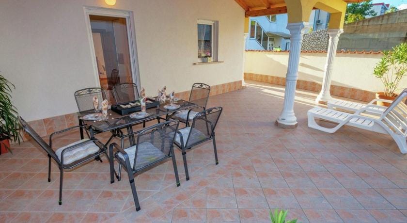 Cottage in Croatia near Beach  Town Centre Apartment in Primorje-Gorski Kotar County