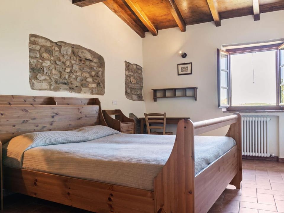 Tranquil Village Stay with Fireplace Vacation rental in Emilia-Romagna