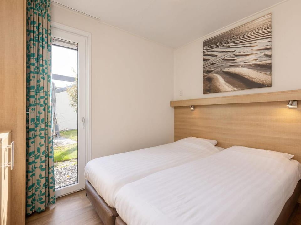 Lodge Near the Beach with Dishwasher Vacation rental in Callantsoog