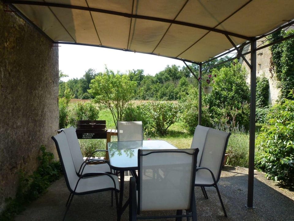 Cottage in an old remote farmhouse Vacation rental in Centre-Val de Loire