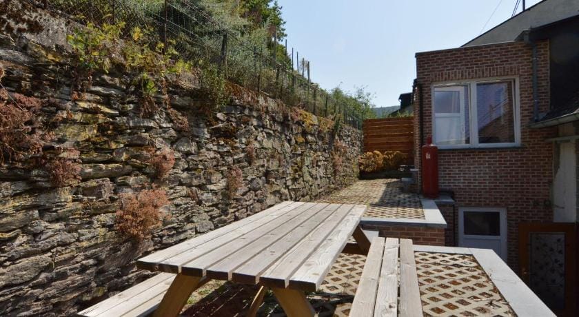 Apartment in Zell near Mosel River  Vineyards Apartment in Cochem-Zell