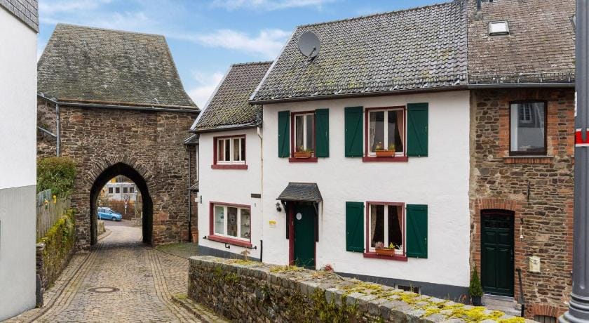 Apartment in Reifferscheid with garden Apartment in Rhineland-Palatinate