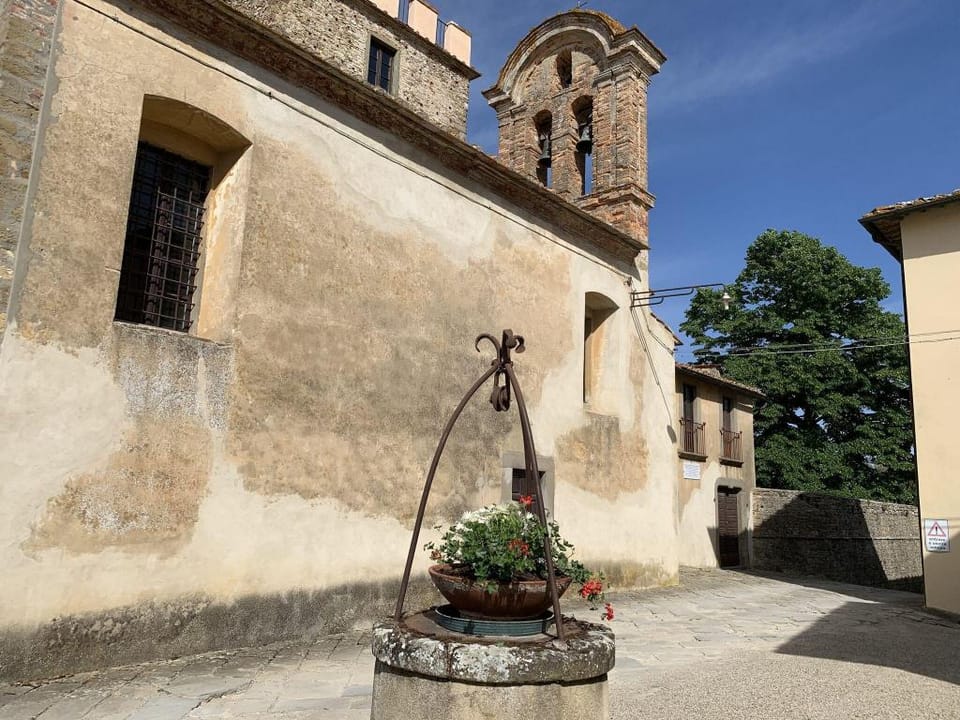 House in Tuscany near Castello di Montozzi Vacation rental in Tuscany