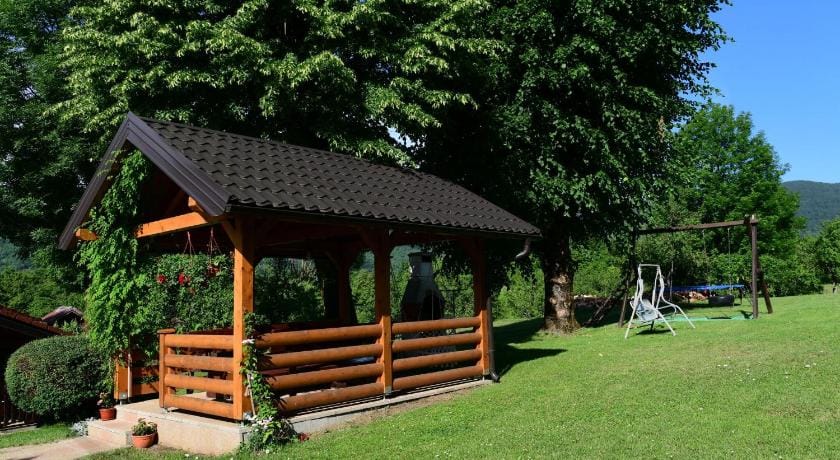Apartment near Plitvicka Lake and Korana River Apartment in Plitvice Lakes Park