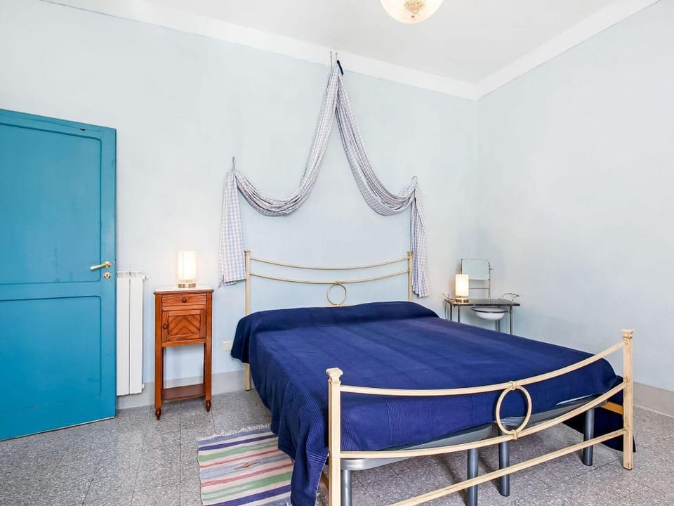 A Spacious Retreat for Ten Vacation rental in Tuscany