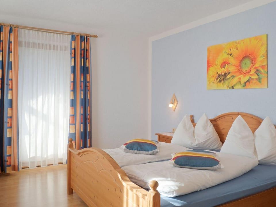 Apartment in Zillertal near Ski Slopes Apartment in Uderns