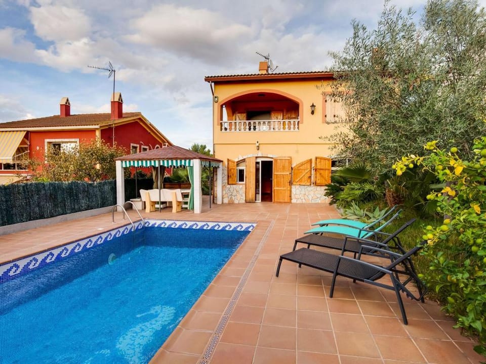 Holiday Home in Vendrell near Costa Dorada Beach Vacation rental in Baix Penedès