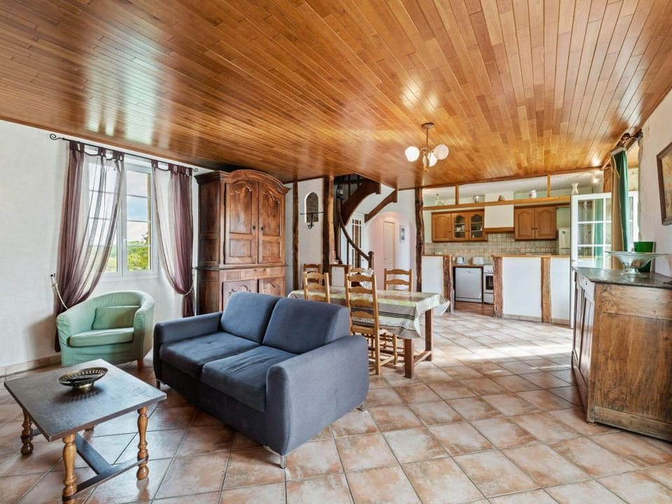 Rustic Retreat for Families Vacation rental in Occitanie