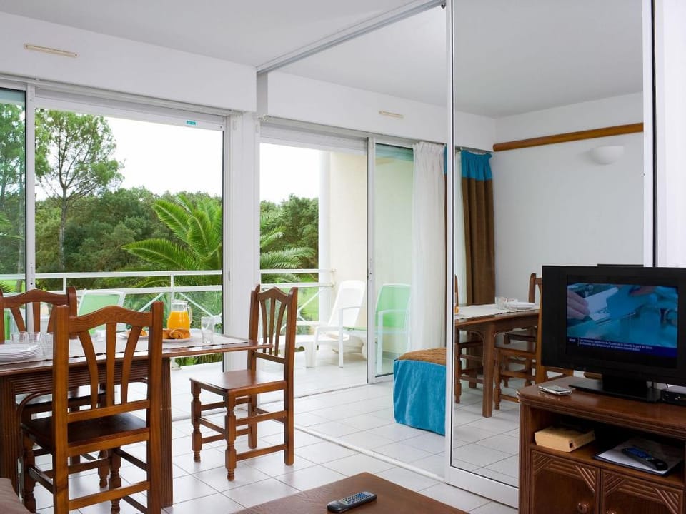 Apartment in France with Balcony for Holidays Apartment in Moliets-et-Maa