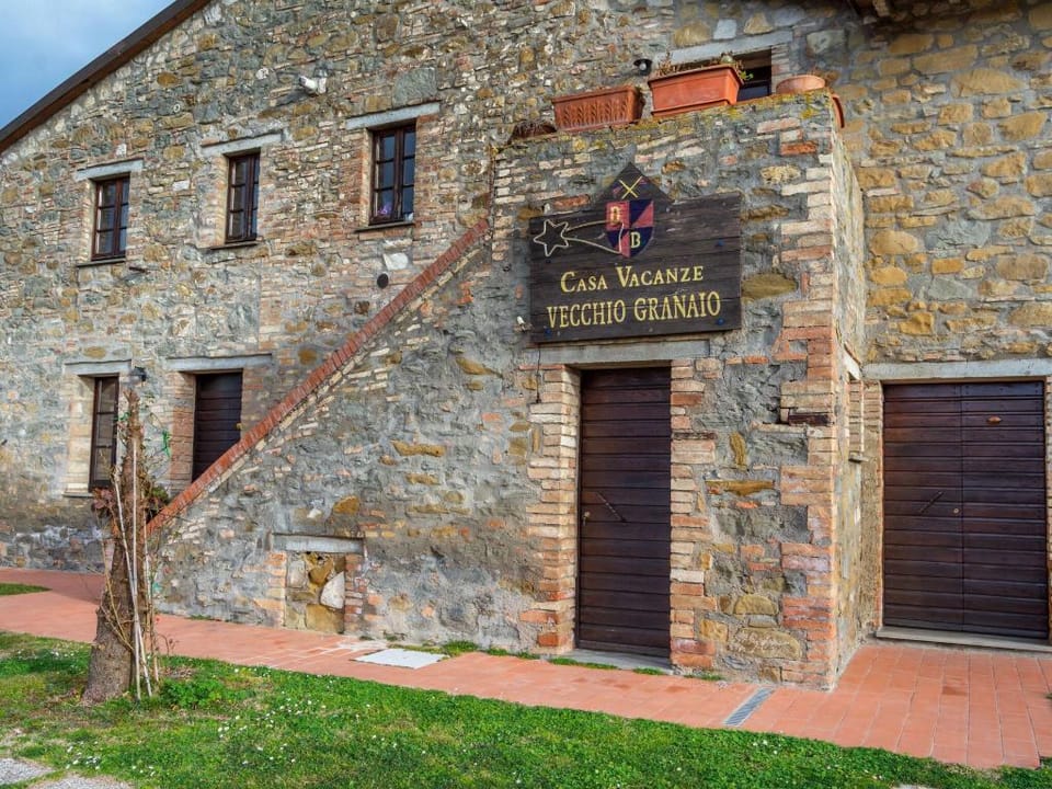 Cottage in Magione near Lake Trasimeno Vacation rental in Umbria