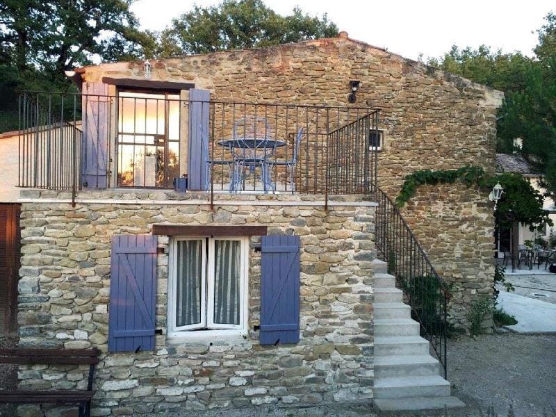 Charming holiday home with pool Vacation rental in Provence-Alpes-Côte d'Azur