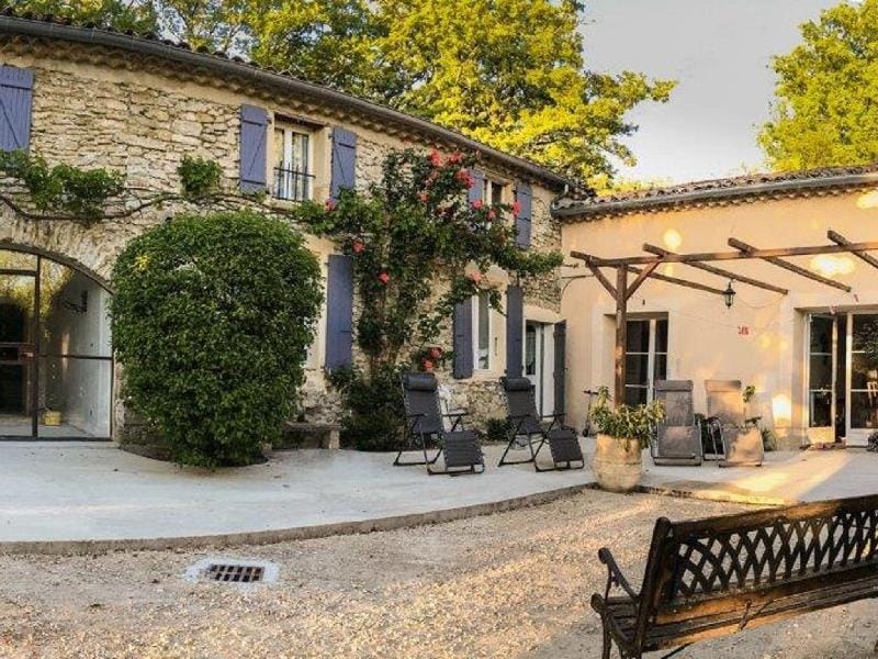 Charming holiday home with pool Vacation rental in Provence-Alpes-Côte d'Azur
