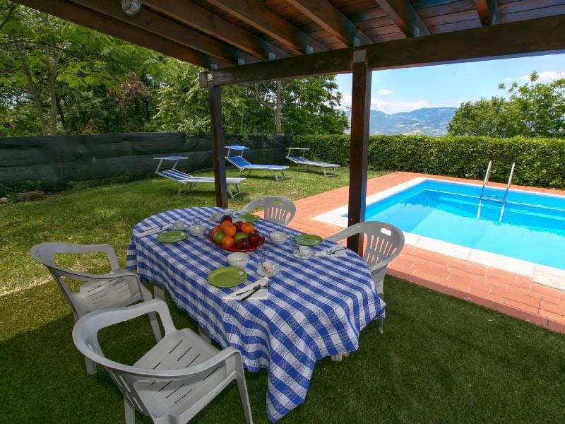 Mansion in San Valentino with Pool Vacation rental in Abruzzo