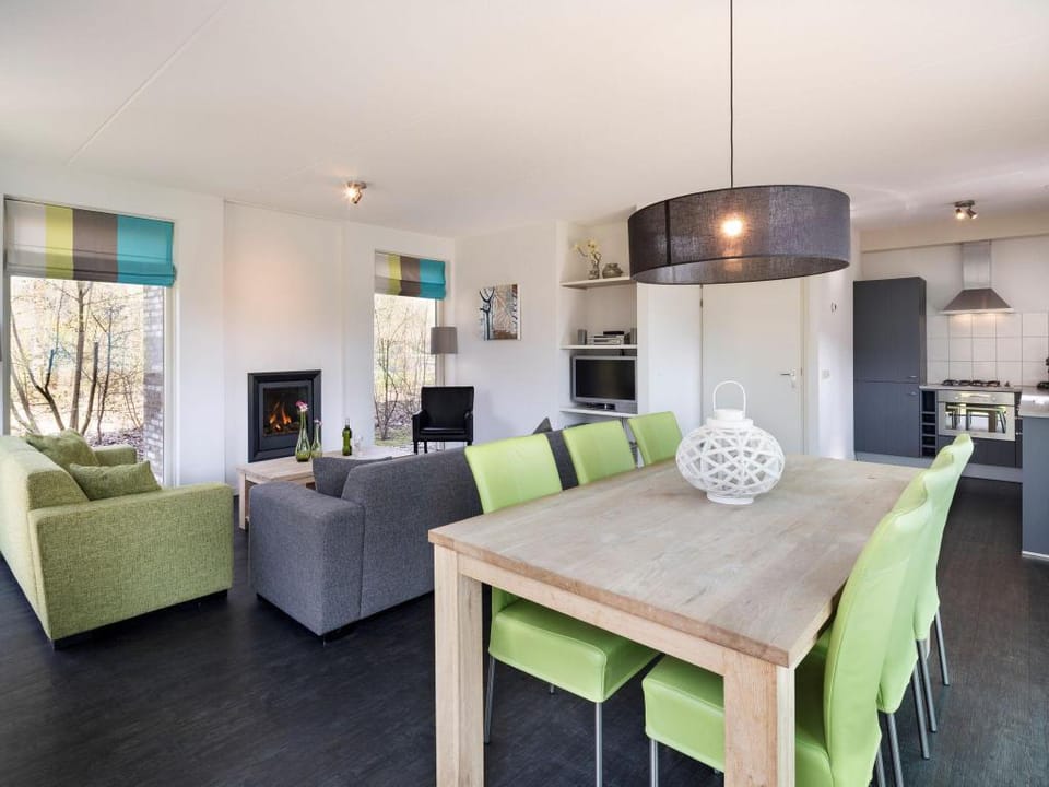 Villa w Solarium nr Hoogeveen Villa in Drenthe (province)