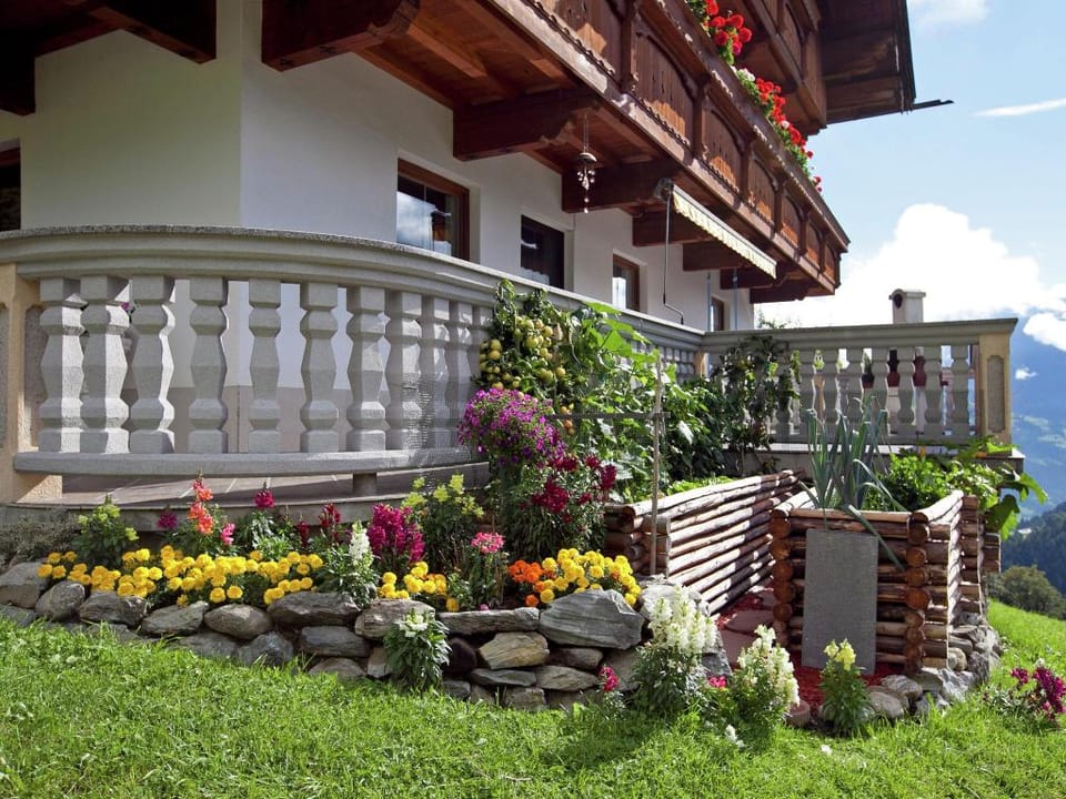 Apartment in Fugenberg near Ski Slopes Apartment in Tyrol