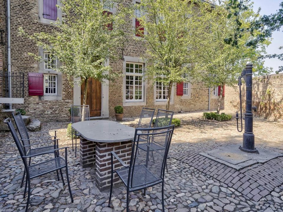 Tranquil Stay in Limburg Apartment in Limburg (province)