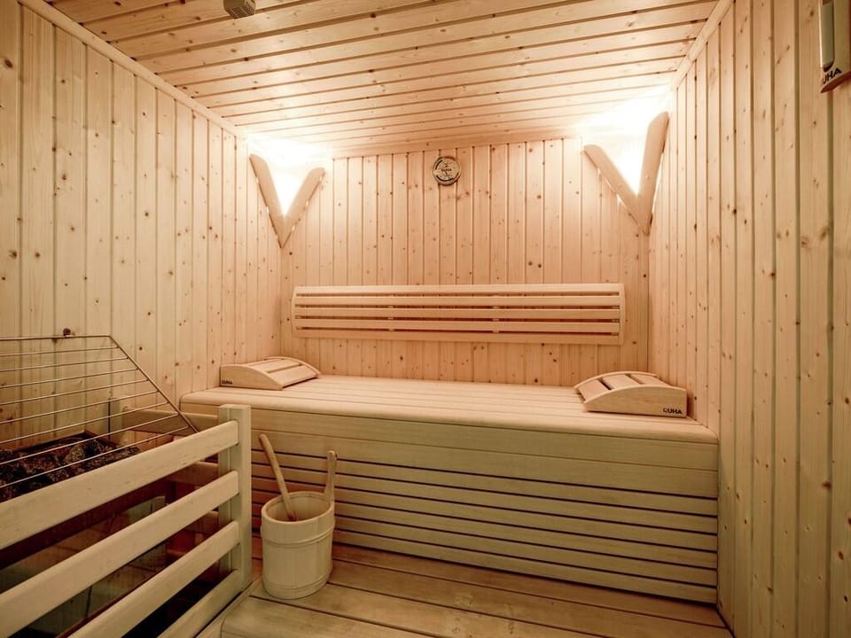 Awesome apartment in Tirol w/  Apartment in Tyrol