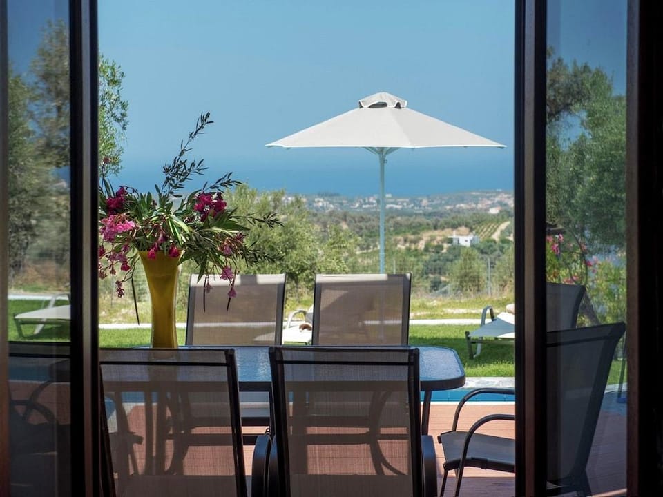 Amazing villa in Kyriana w/  Villa in Crete