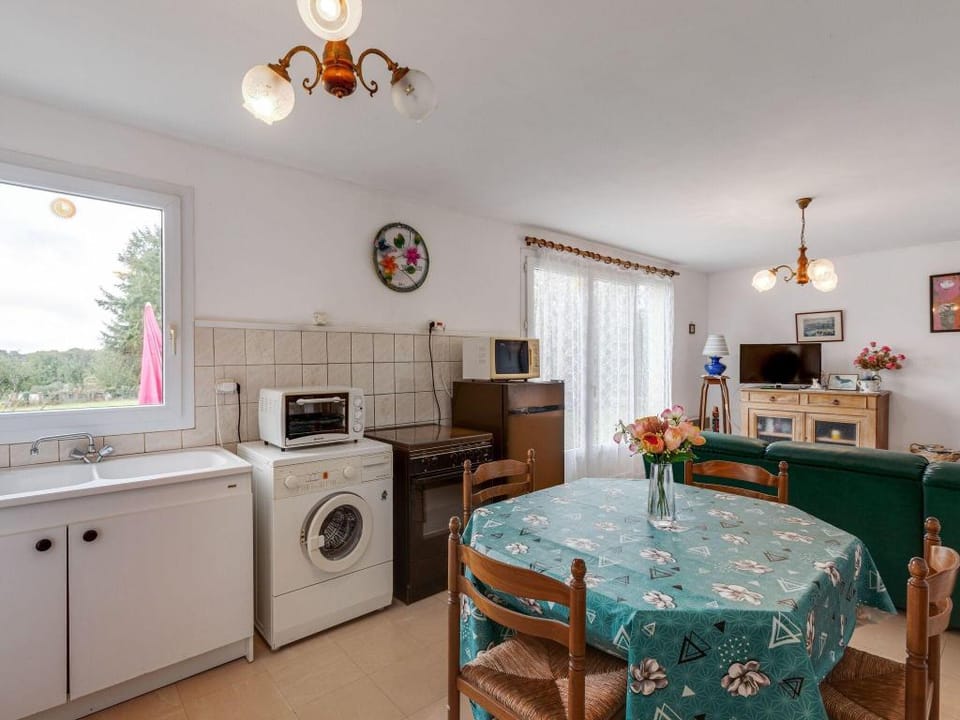 Priziac Garden Hideaway Vacation rental in Finistere