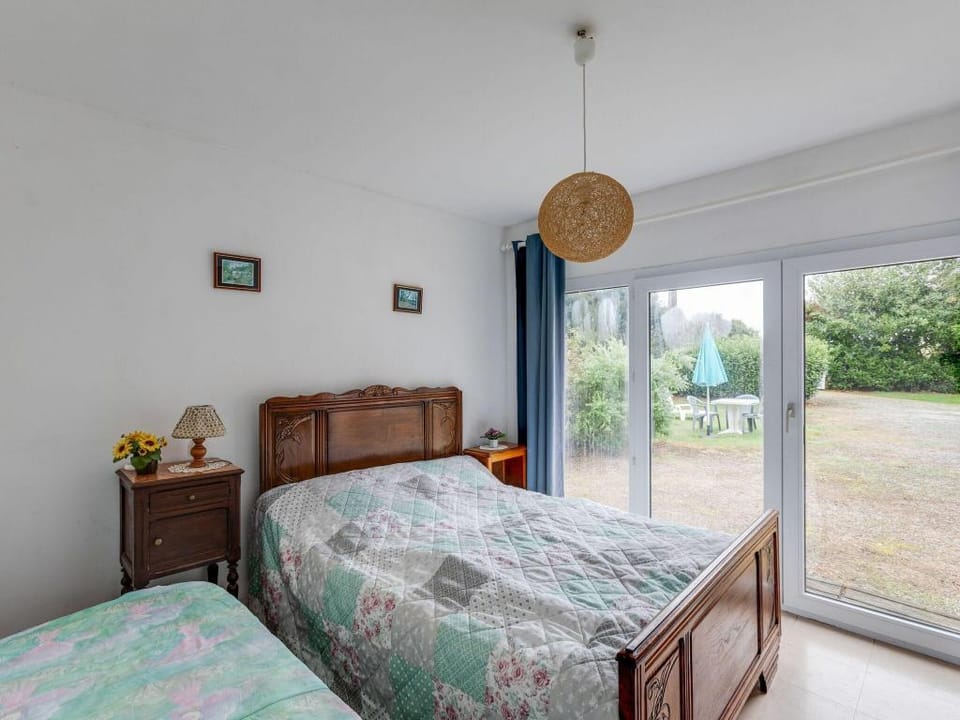 Priziac Garden Hideaway Vacation rental in Finistere