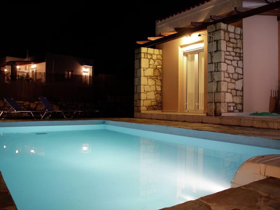 Villa in Loutra with Pool near Rethymno Villa in Crete