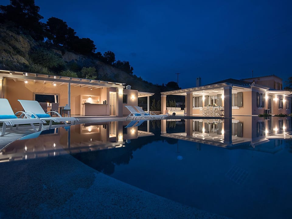 Villa in Peloponnese with pool Villa in Argolis, Greece