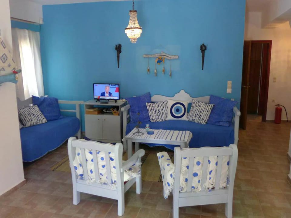 Villa in Axos with Pool near Panormo Beach Villa in Crete