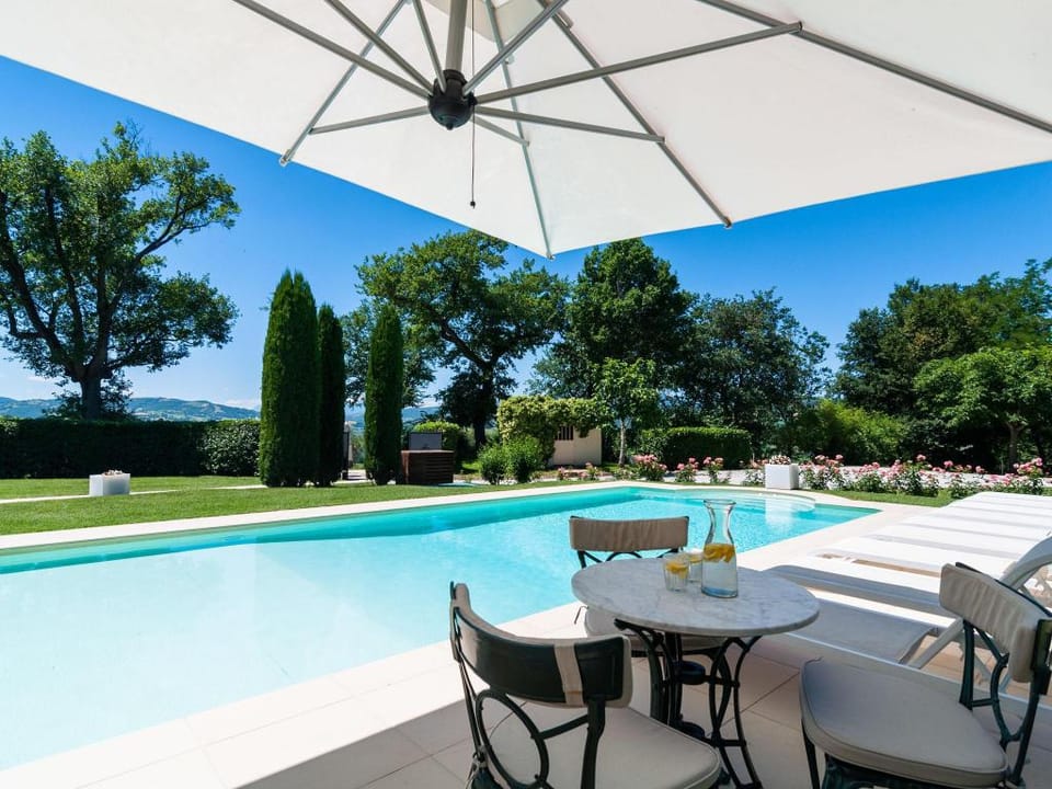 Scenic villa with heated pool Villa in Marche
