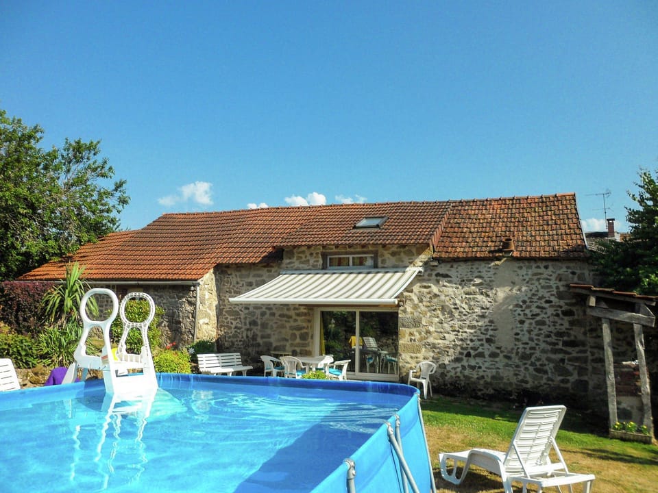 Cosy holiday home in Marsac with pool Vacation rental in Nouvelle-Aquitaine