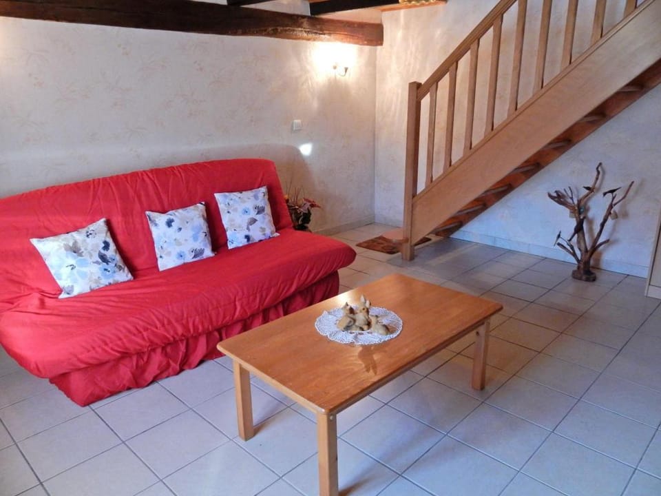 Holiday Home in Esmoulieres near Forest Vacation rental in Vosges