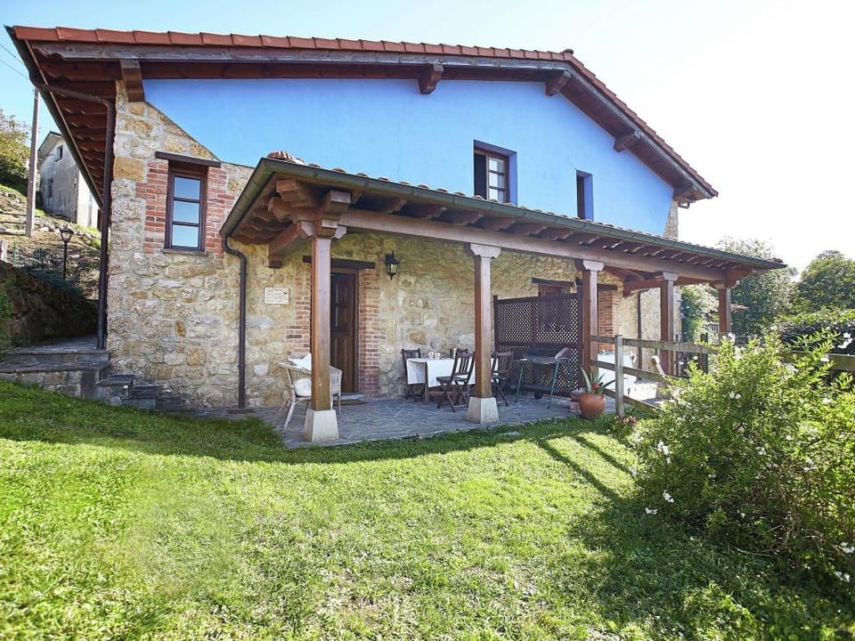 Cozy Cottage with Pool  Terrace Vacation rental in Asturias