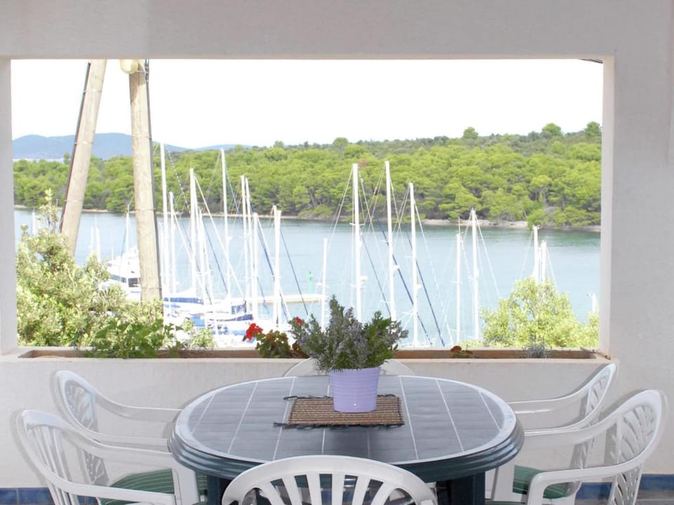 Holiday Home in Veli Rat near Saharun Vacation rental in Zadar County