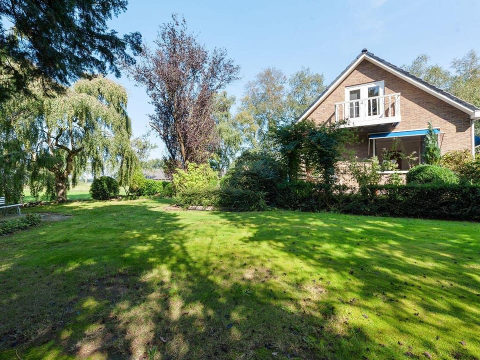 Holiday Home Mantinge near Nature Reserve Vacation rental in Drenthe (province)
