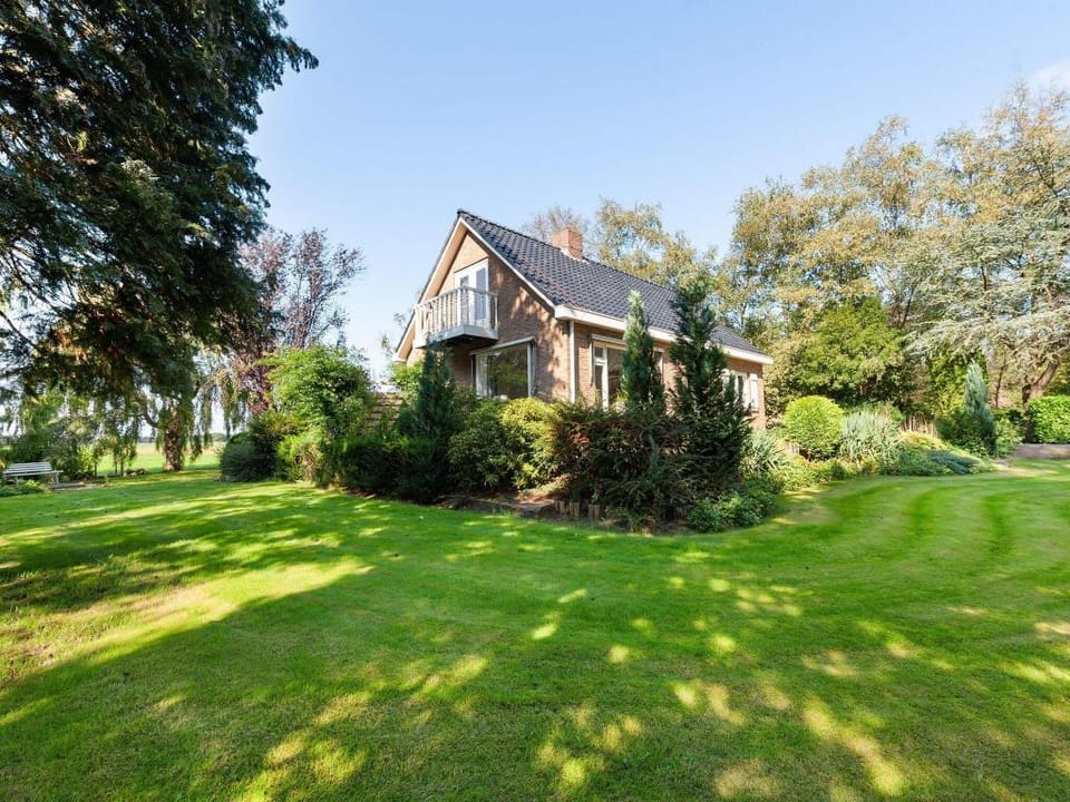 Holiday Home Mantinge near Nature Reserve Vacation rental in Drenthe (province)