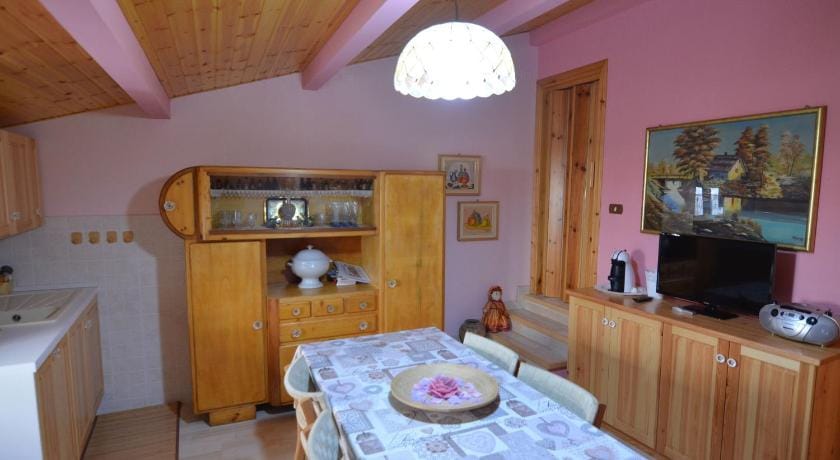 Apartment in Petrella Guidi with Garden Views Apartment in Marche