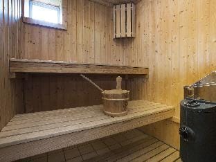 Restyled holiday home with two bathrooms near the beach Villa in The Hague