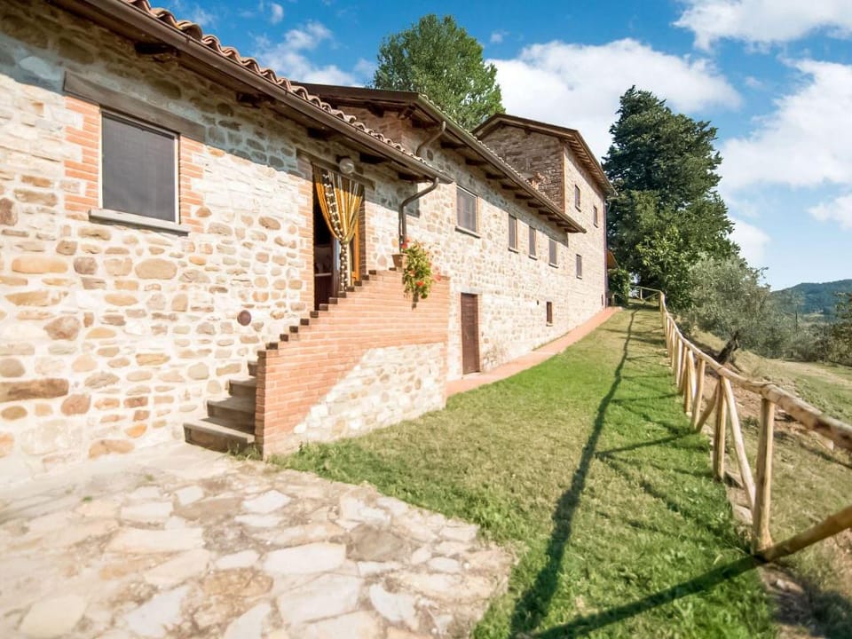 Rustic Serenity Farmhouse Vacation rental in Umbria