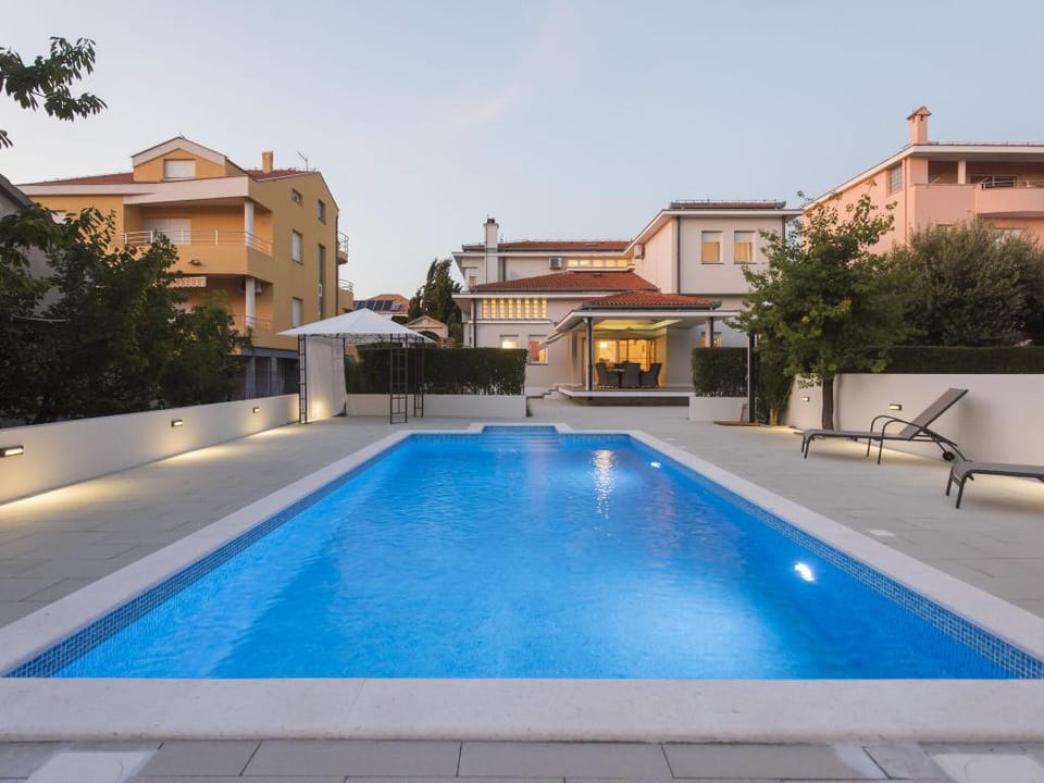 Seaside Villa in Zadar with swimming pool Villa in Zadar