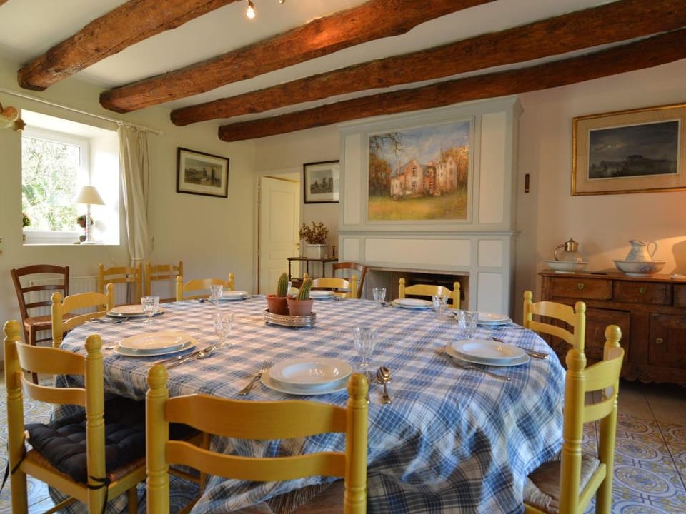 Spacious holiday home with fenced pond Vacation rental in Brittany