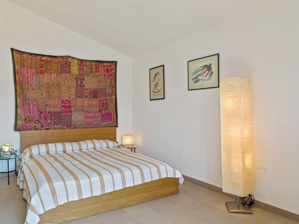 Relaxing Bosa Stay with Veranda Vacation rental in Bosa
